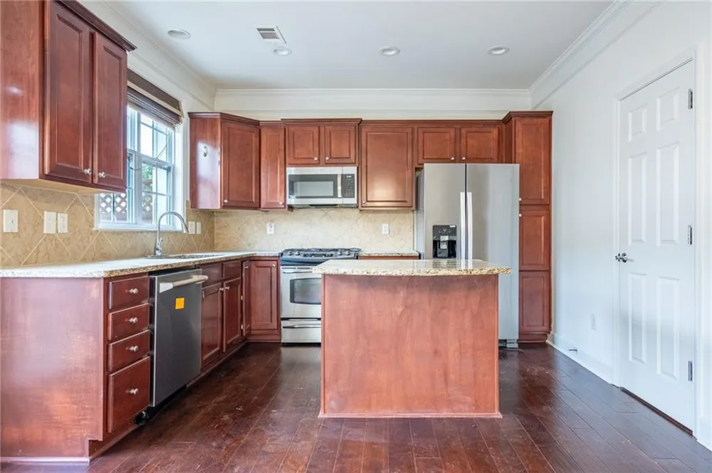 2450 Natoma Court SE #11 Smyrna, GA 30080