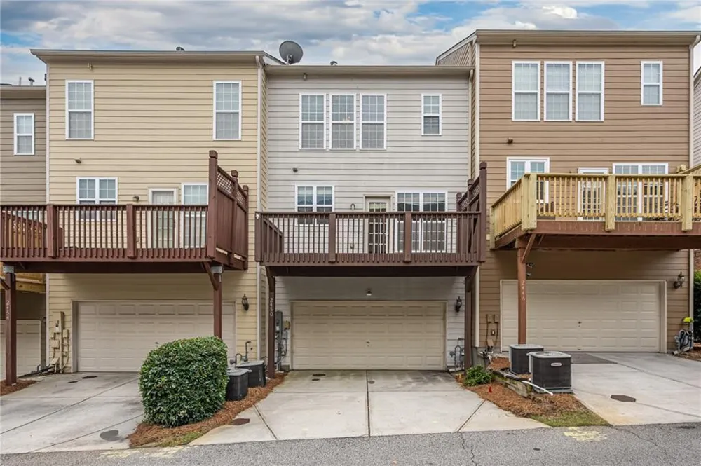 2450 Natoma Court SE #11 Smyrna, GA 30080