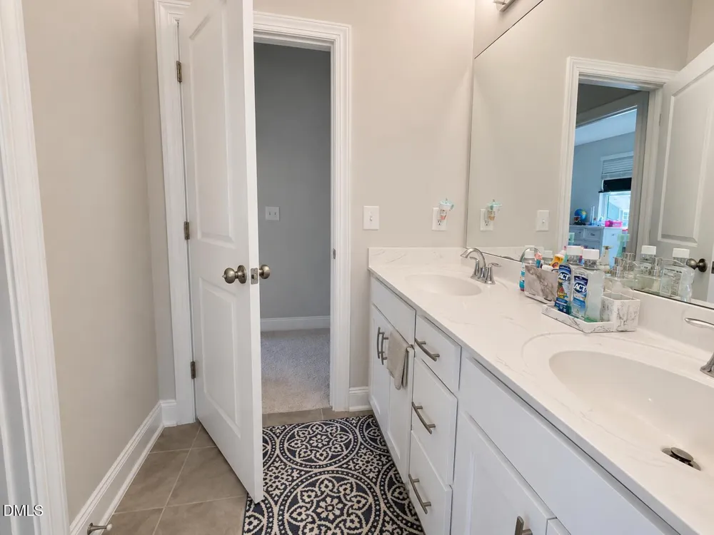 118 Faxton Way Holly Springs, NC 27540