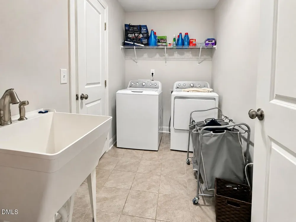 118 Faxton Way Holly Springs, NC 27540