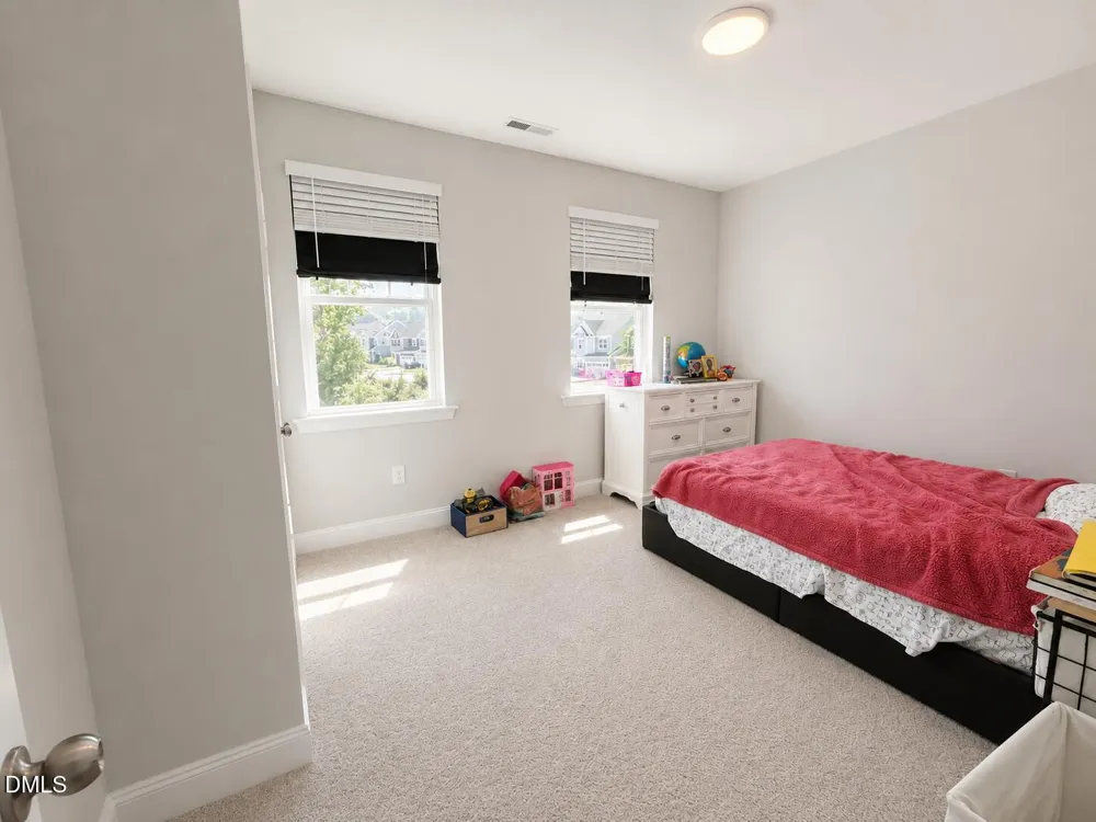 118 Faxton Way Holly Springs, NC 27540