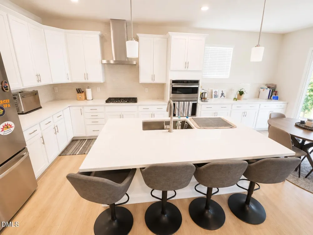 118 Faxton Way Holly Springs, NC 27540