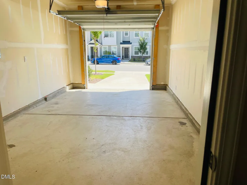 182 Ivy Vine Way Raleigh, NC 27610