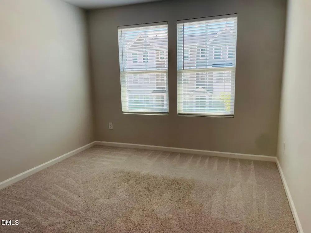 182 Ivy Vine Way Raleigh, NC 27610