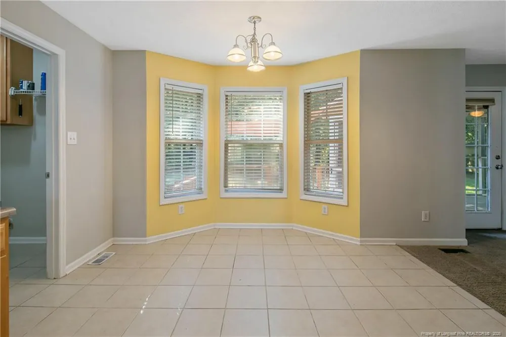 2451 Canford Lane Fayetteville, NC 28304