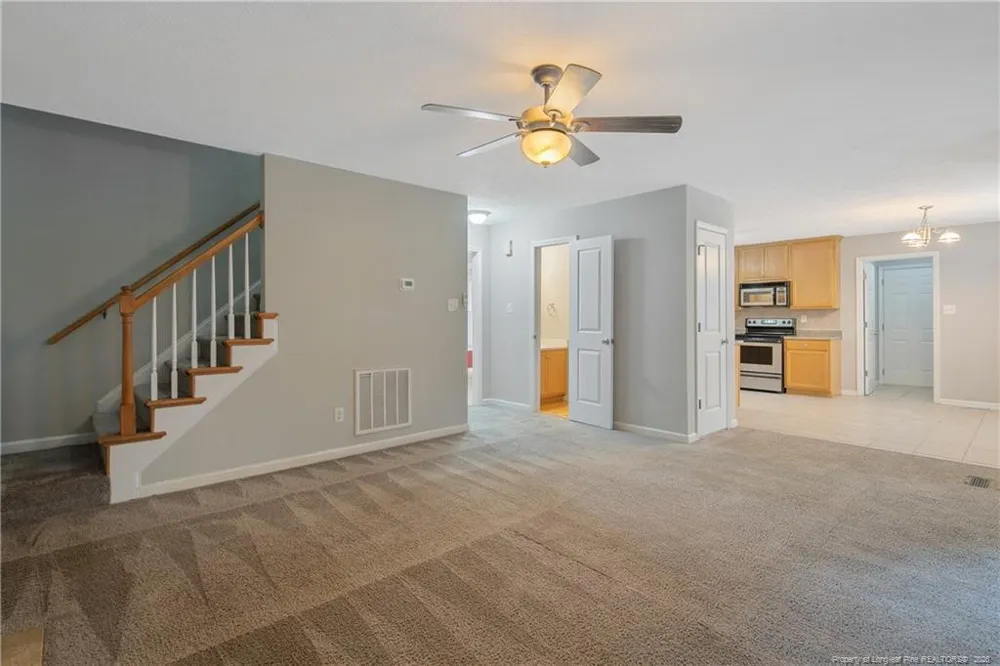 2451 Canford Lane Fayetteville, NC 28304