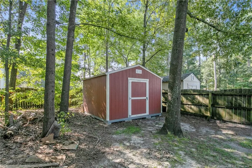 2451 Canford Lane Fayetteville, NC 28304
