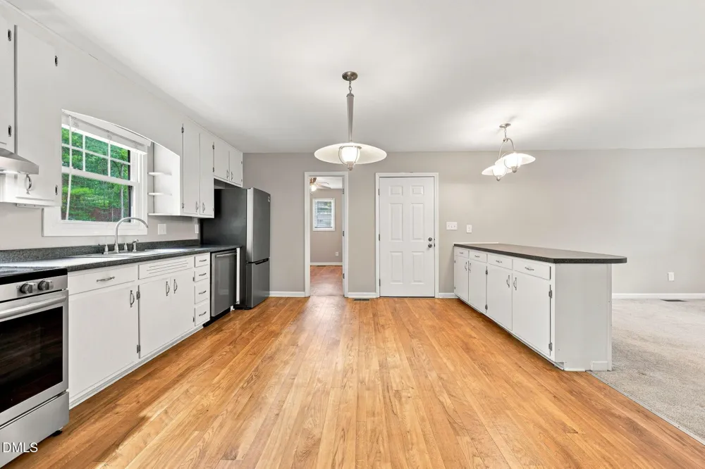 1538 Clearwater Lake Road Chapel Hill, NC 27517
