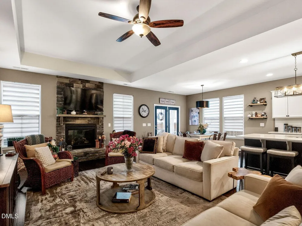 405 Hickory Run Lane Youngsville, NC 27596