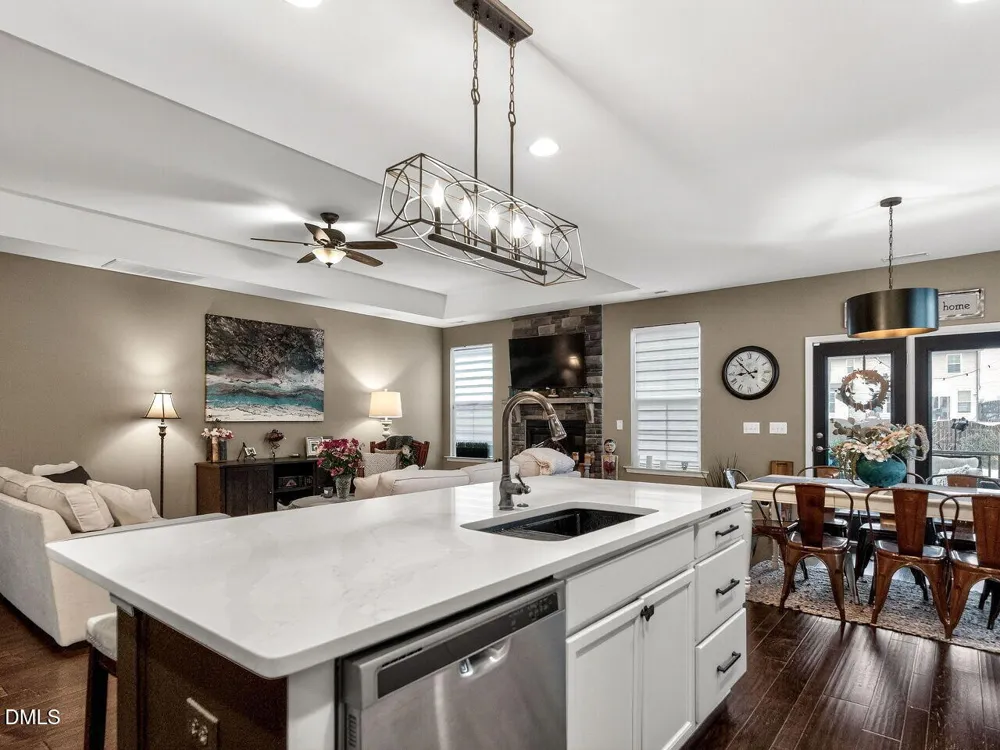 405 Hickory Run Lane Youngsville, NC 27596