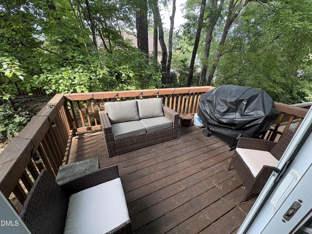 7342 Doverton Court Raleigh, NC 27615