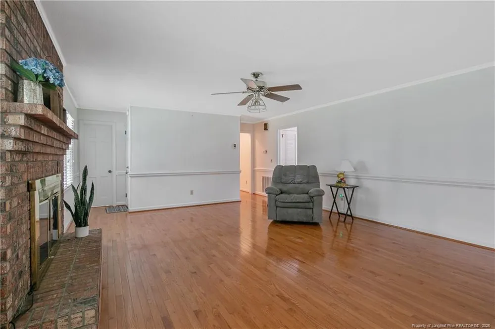 225 Vivian Drive Fayetteville, NC 28311