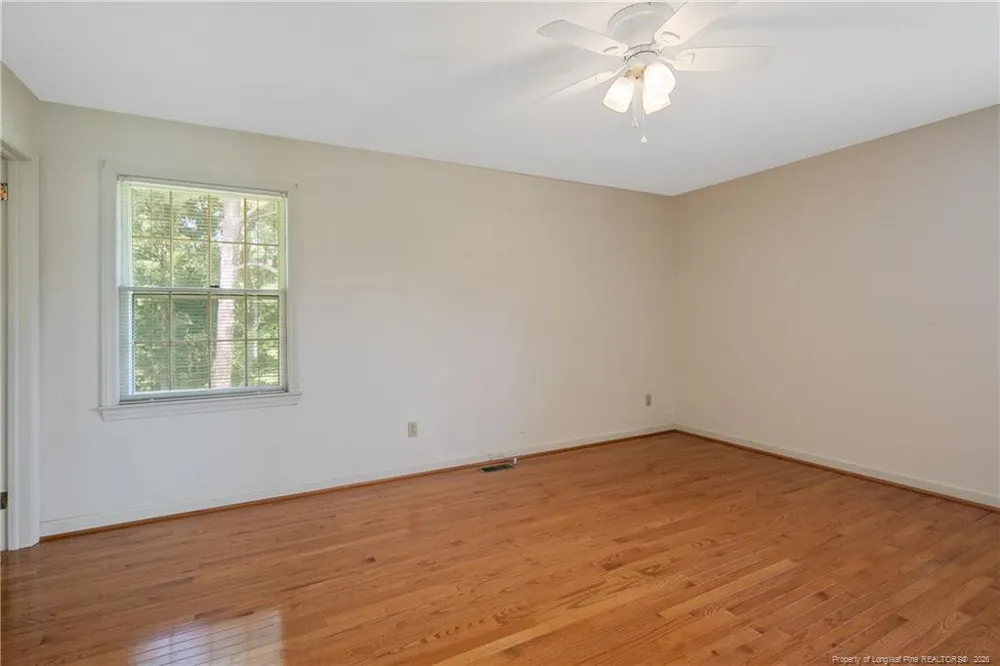 225 Vivian Drive Fayetteville, NC 28311