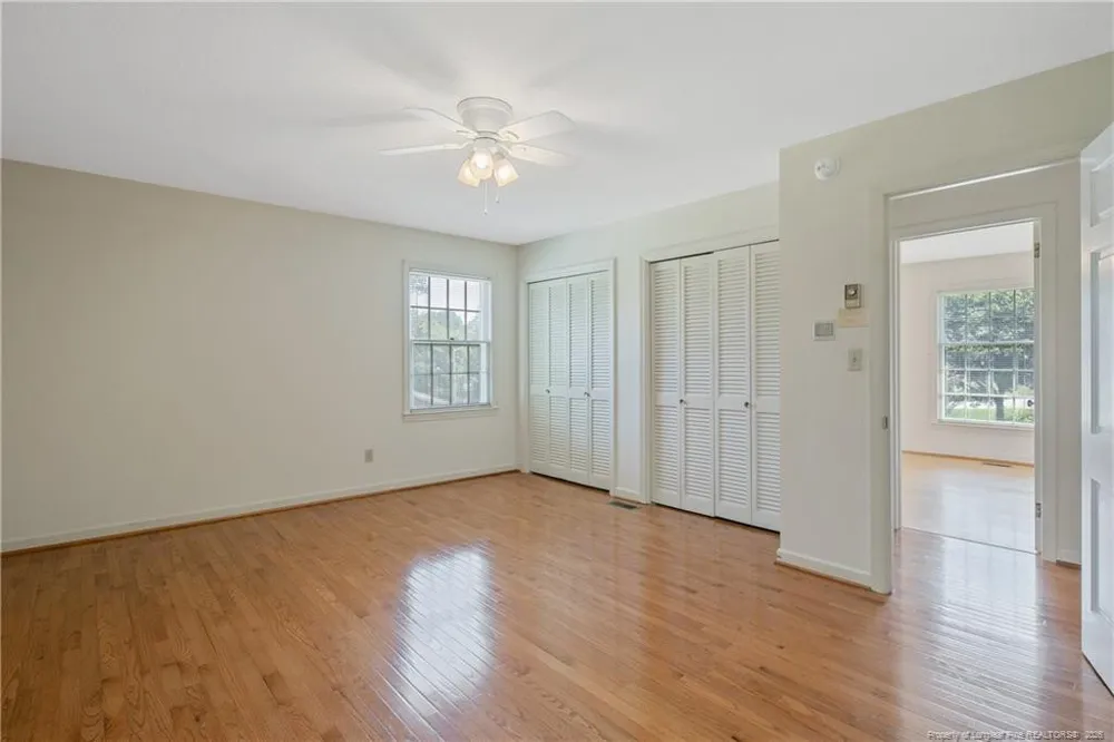 225 Vivian Drive Fayetteville, NC 28311