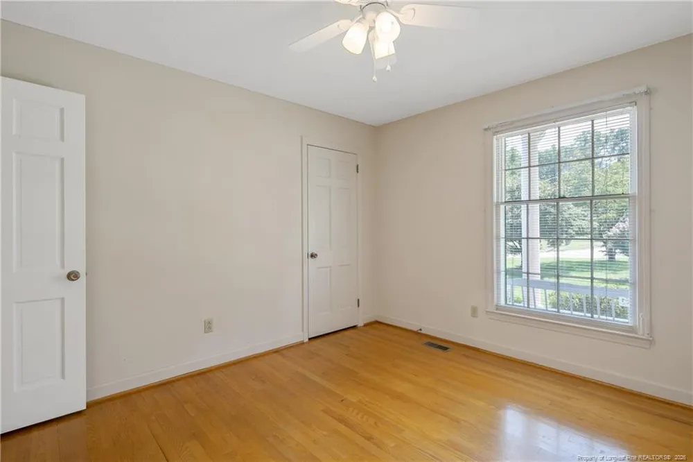 225 Vivian Drive Fayetteville, NC 28311