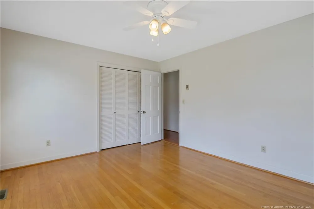 225 Vivian Drive Fayetteville, NC 28311