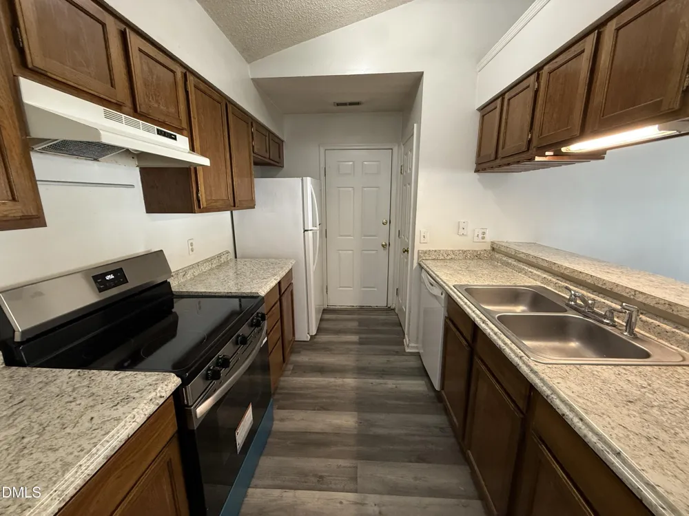 2925 Golden Oak Court #2925 Raleigh, NC 27603