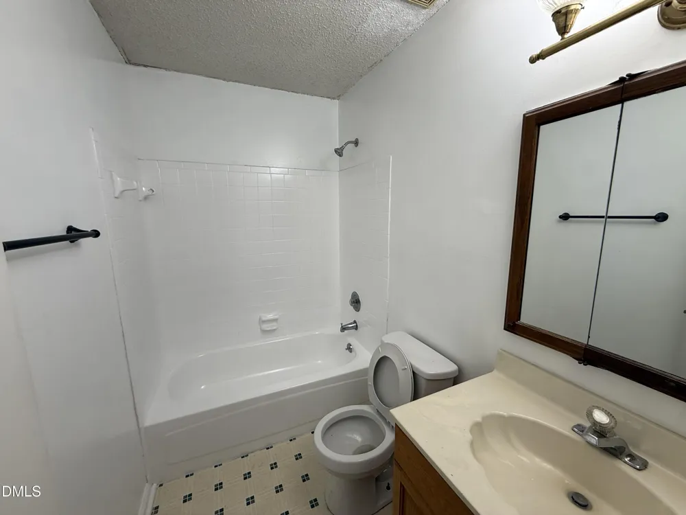 2925 Golden Oak Court #2925 Raleigh, NC 27603