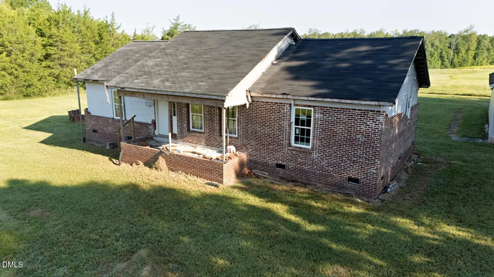 54 Zacks Road Hurdle Mills, NC 27541