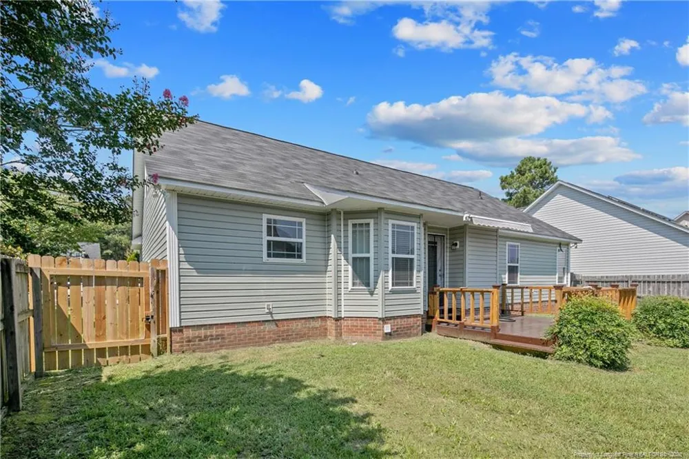 5617 Prestonfield Lane Hope Mills, NC 28348