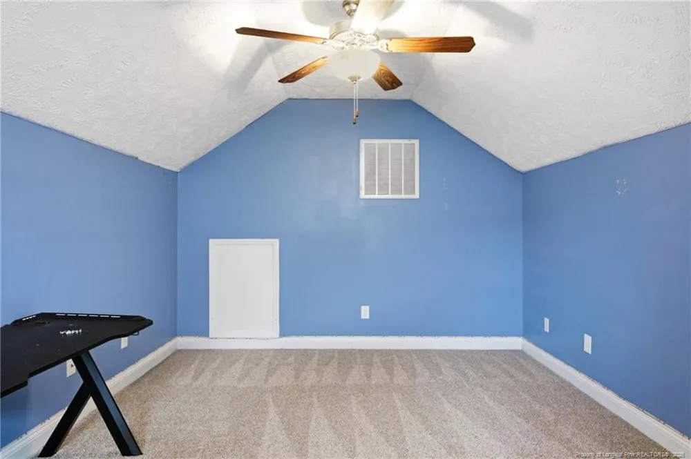 5617 Prestonfield Lane Hope Mills, NC 28348
