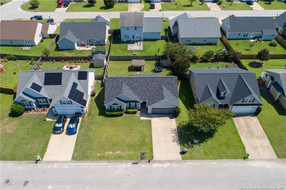 5617 Prestonfield Lane Hope Mills, NC 28348