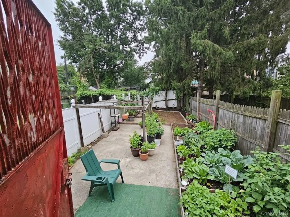 82 Forbell Street Brooklyn, NY 11208