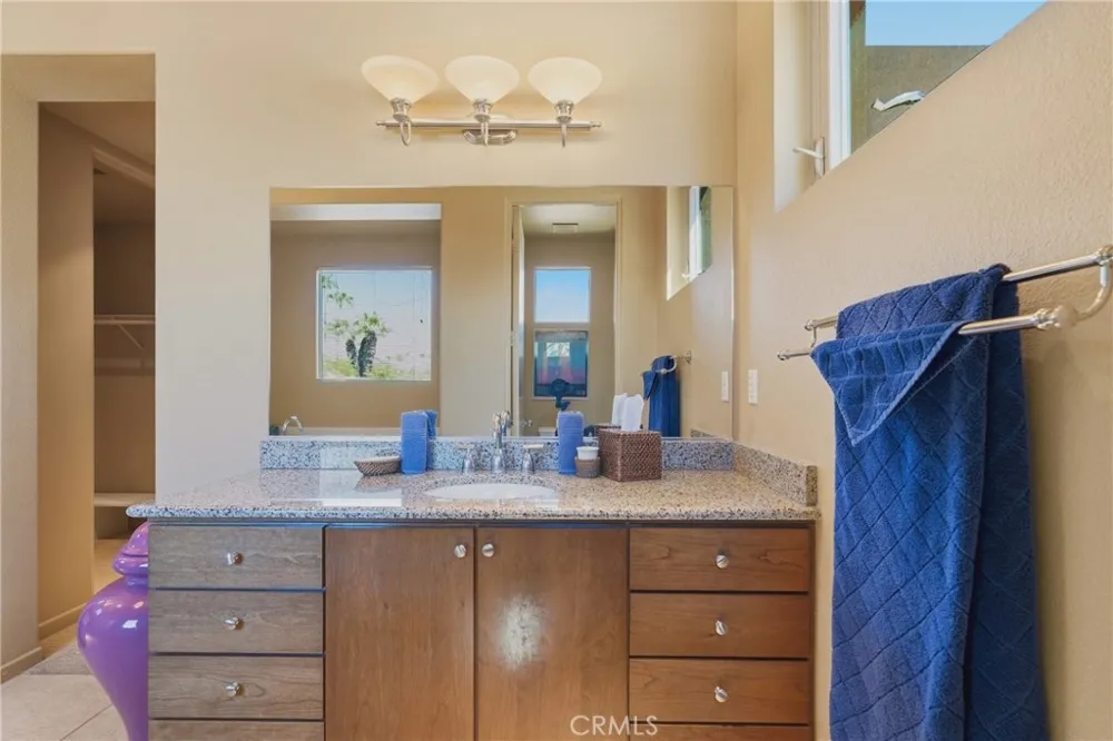 2990 Candlelight Lane Palm Springs, CA 92264