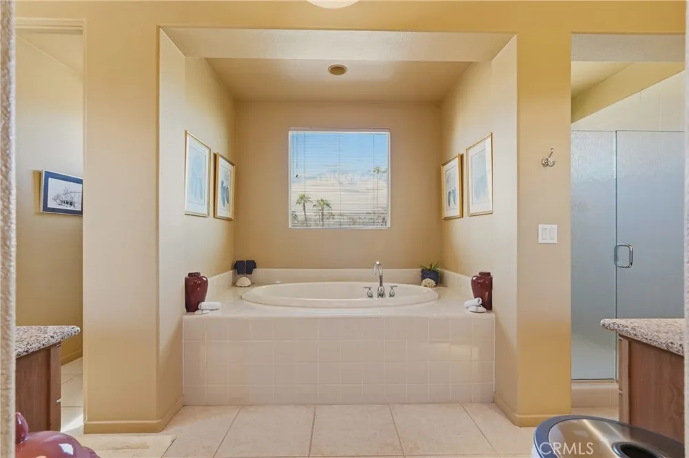 2990 Candlelight Lane Palm Springs, CA 92264