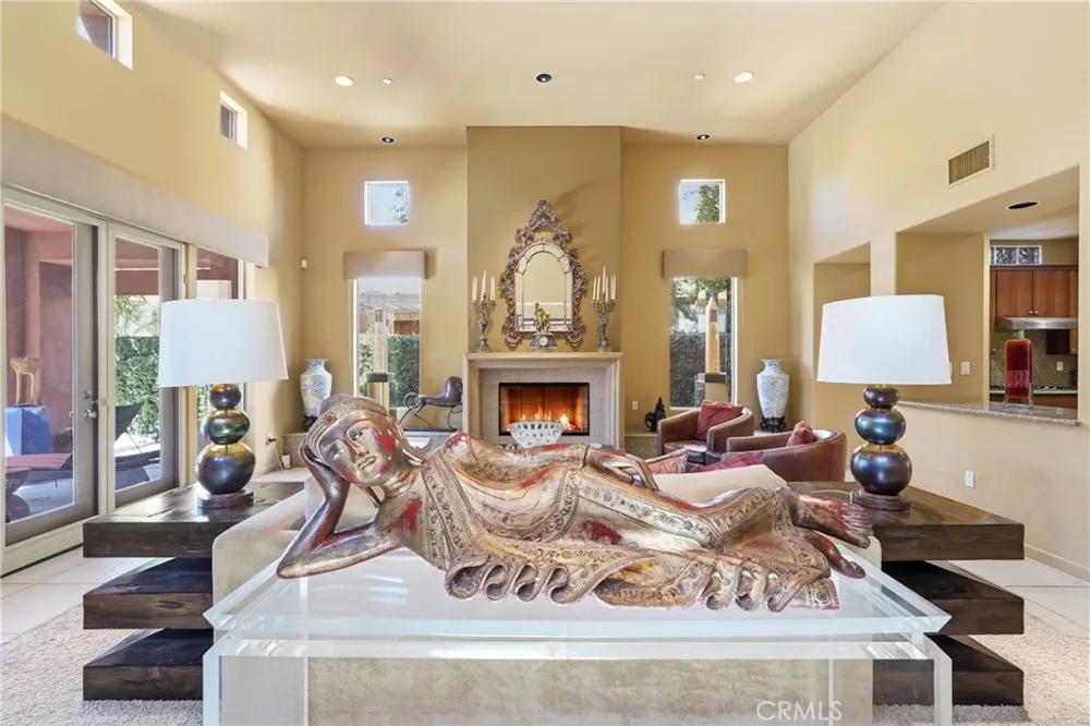 2990 Candlelight Lane Palm Springs, CA 92264