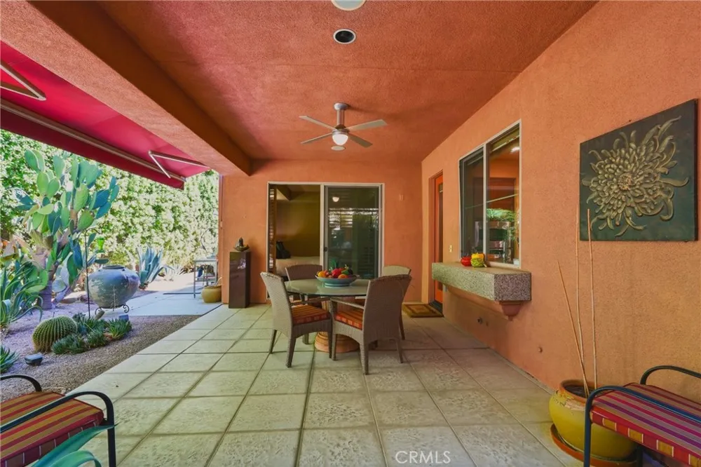 2990 Candlelight Lane Palm Springs, CA 92264