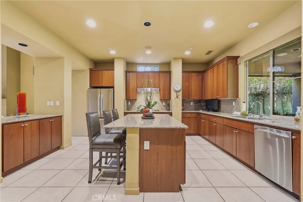 2990 Candlelight Lane Palm Springs, CA 92264