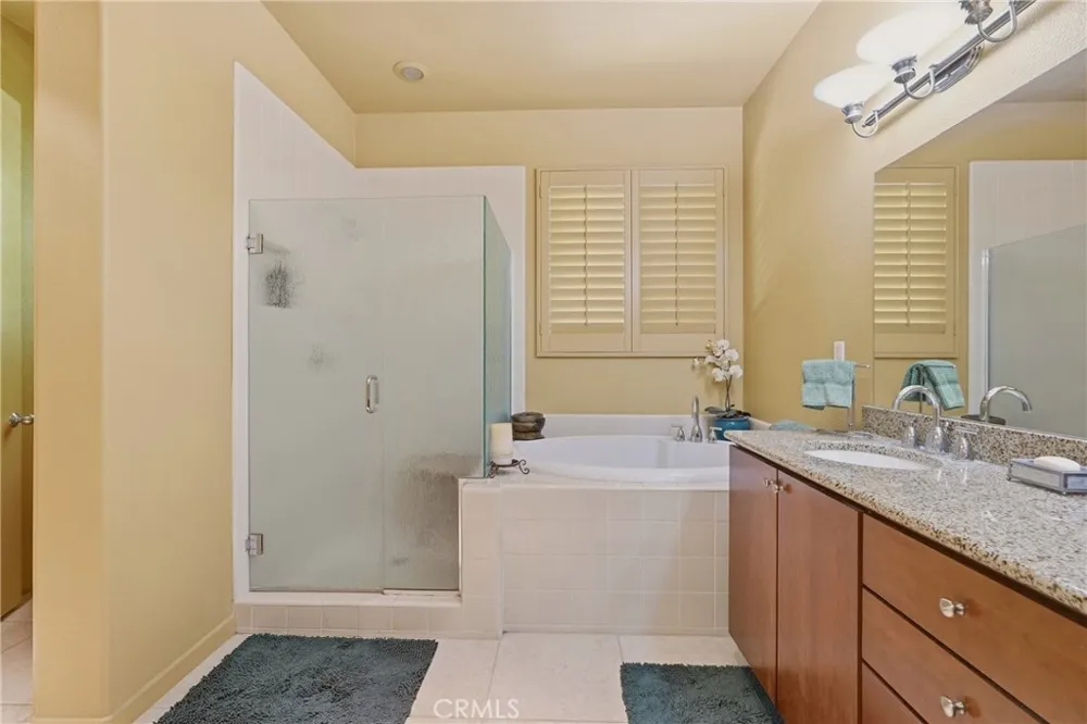 2990 Candlelight Lane Palm Springs, CA 92264