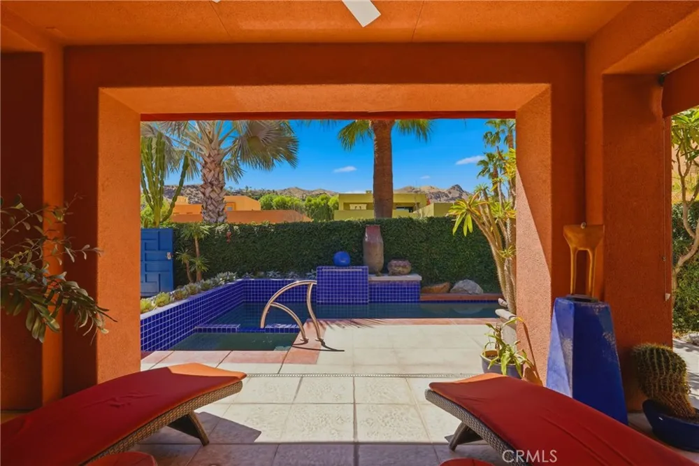 2990 Candlelight Lane Palm Springs, CA 92264