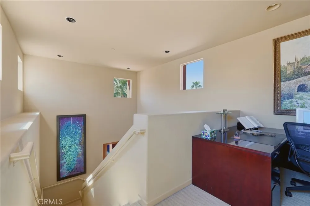 2990 Candlelight Lane Palm Springs, CA 92264