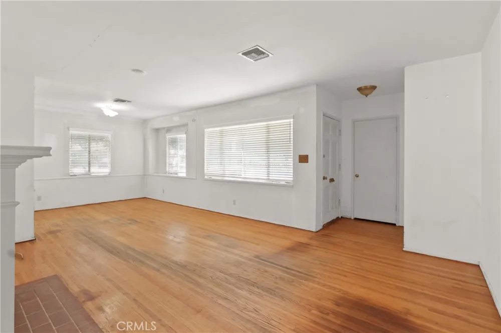 15839 Risley Avenue Whittier, CA 90603