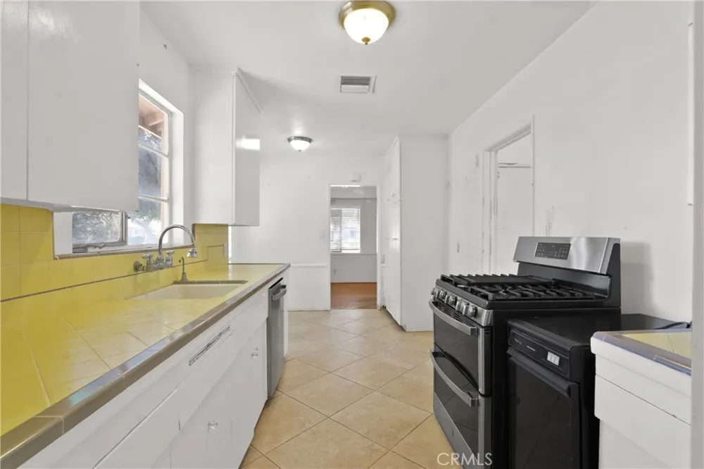 15839 Risley Avenue Whittier, CA 90603