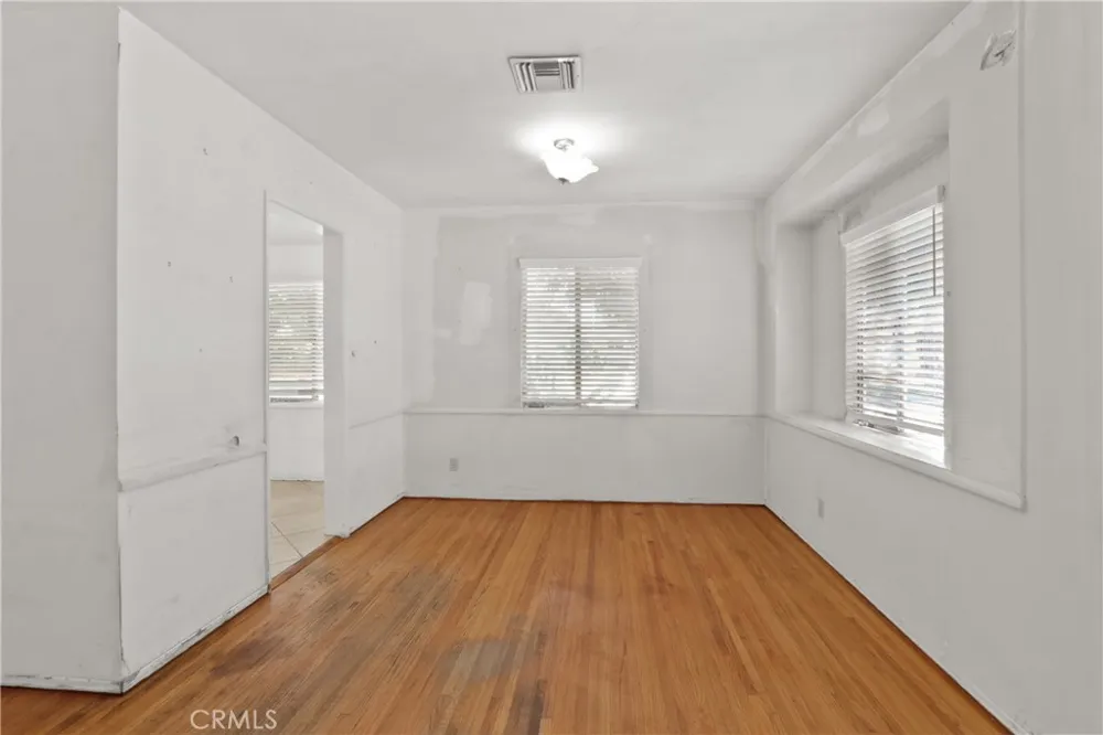 15839 Risley Avenue Whittier, CA 90603