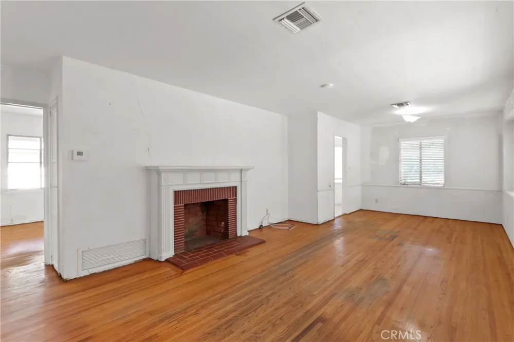 15839 Risley Avenue Whittier, CA 90603