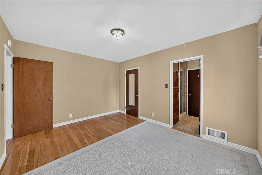 2349 Rockdell Street La Crescenta, CA 91214