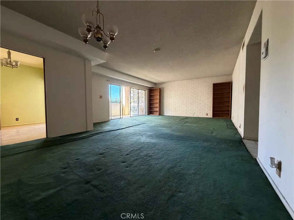 531 Rossmore #206 Los Angeles, CA 90004