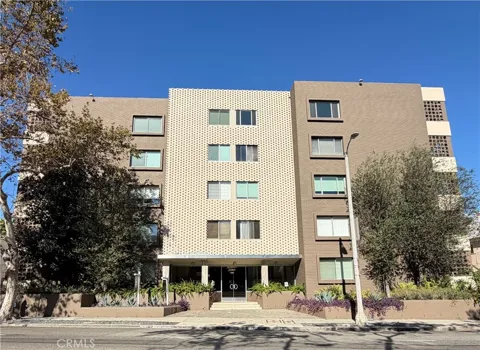 531 Rossmore #206