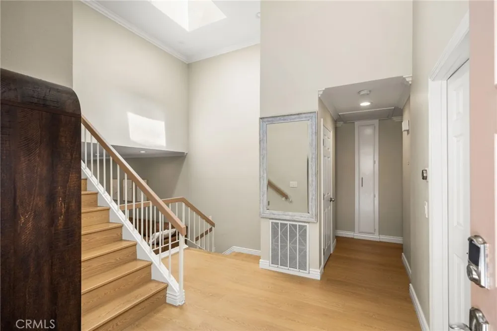 642 Colonial Fullerton, CA 92835