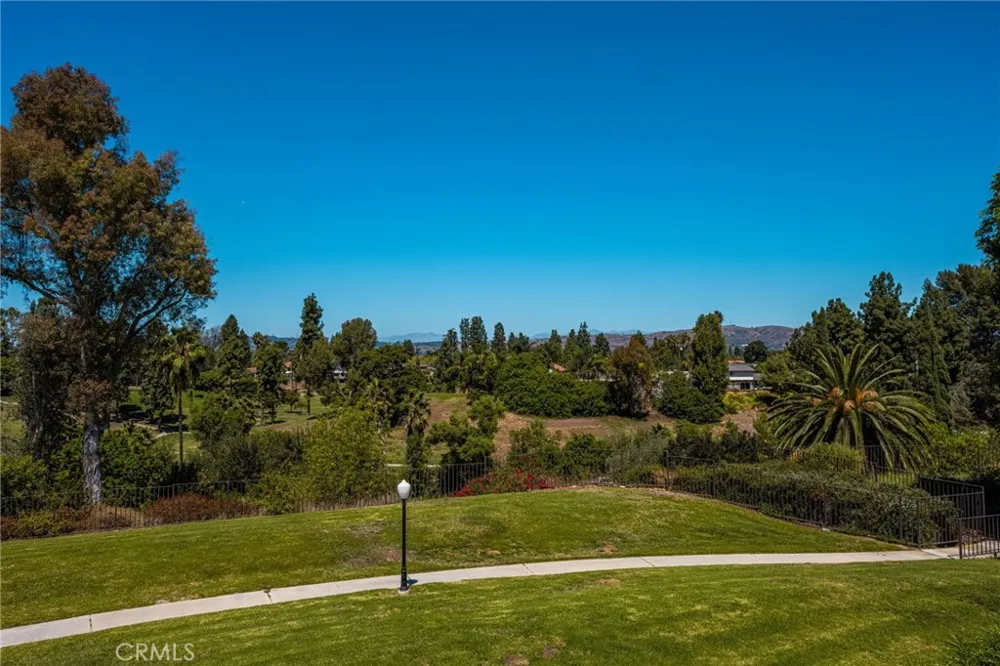642 Colonial Fullerton, CA 92835