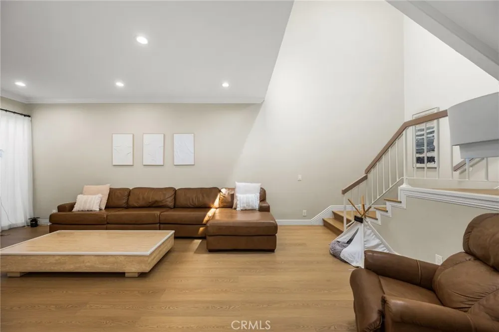 642 Colonial Fullerton, CA 92835