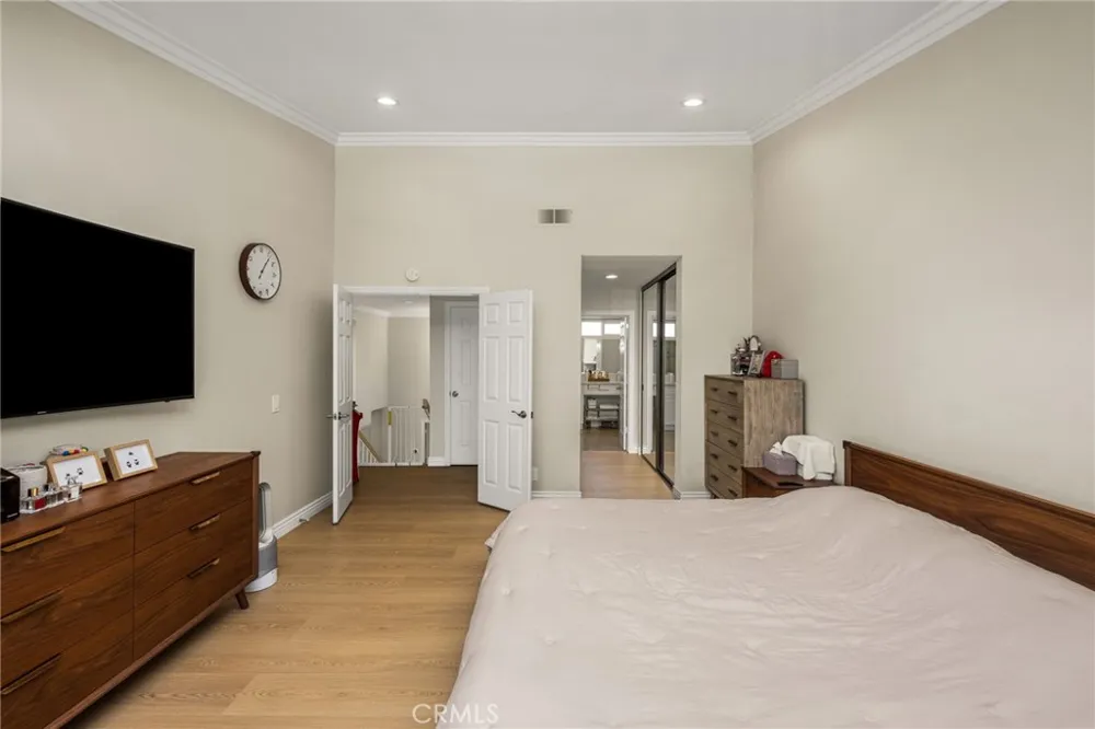 642 Colonial Fullerton, CA 92835