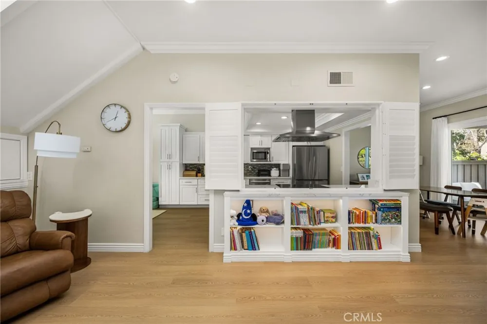 642 Colonial Fullerton, CA 92835