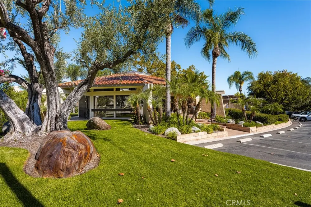 642 Colonial Fullerton, CA 92835