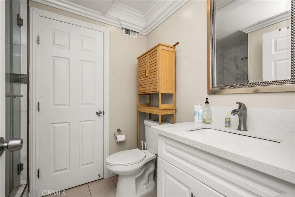 642 Colonial Fullerton, CA 92835