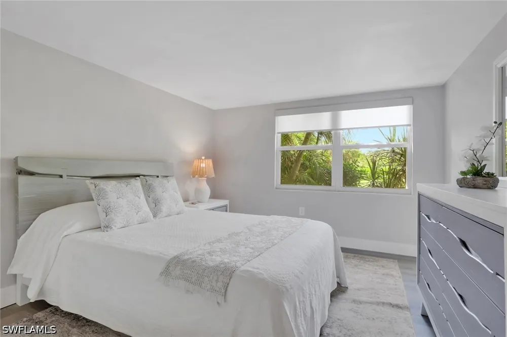 Bluebill Avenue #107 Naples, FL 34108